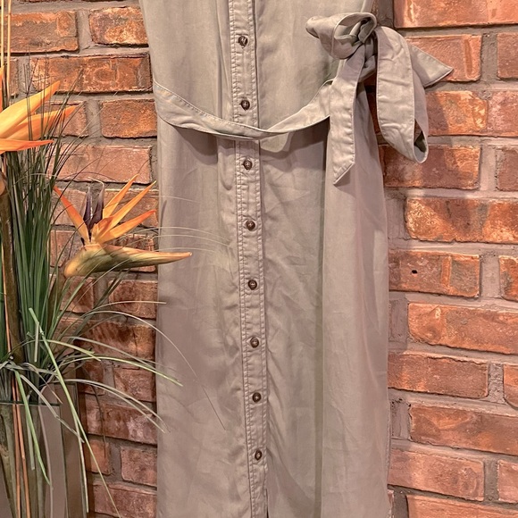 C & C CALIFORNIA WOMEN’S SHIFT DRESS, LIGHT ARMY GREEN, WAIST TIE, SIZE LARGE - Picture 3 of 11